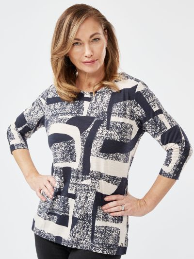 VIZ-A-VIZ  Mono All Over Print Top